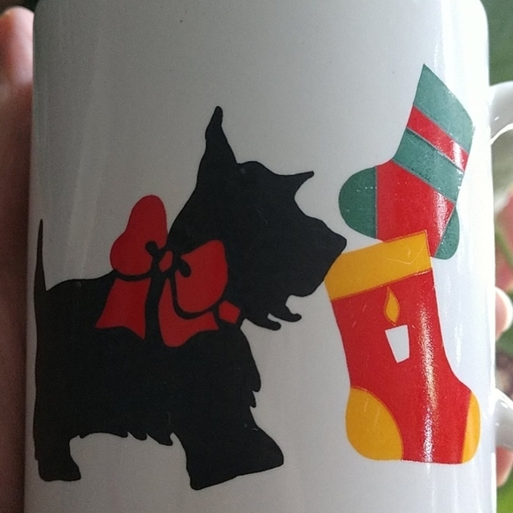 Set of 5 Scottie Terrier Christmas Ceramic Mugs - Picture 10 of 16